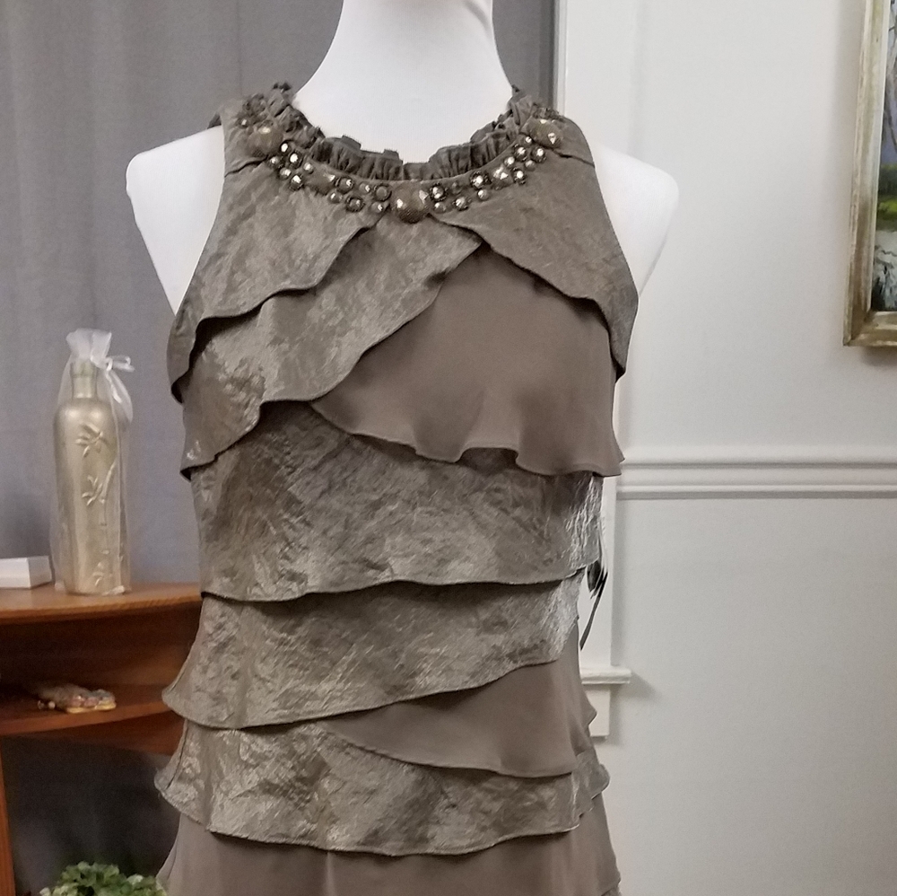 SL Fashions Semi-formal dress